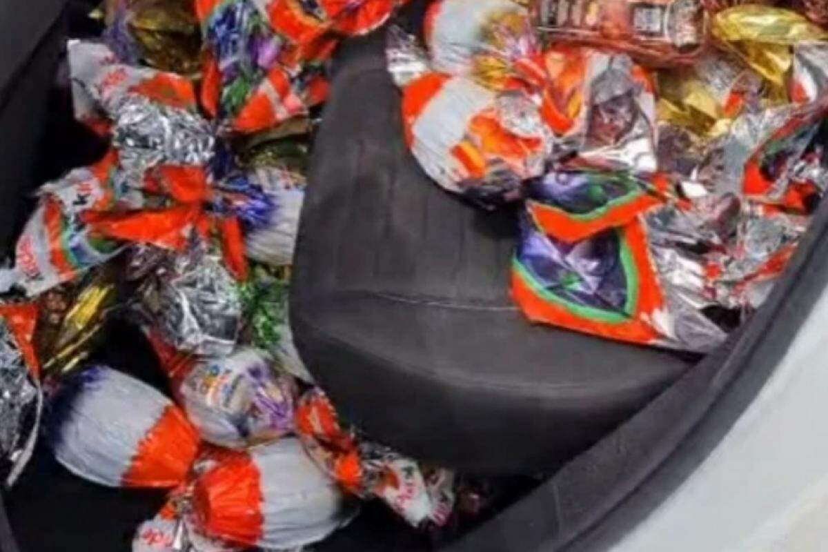 Trio detido com cerca de 30 ovos de Páscoa roubados em supermercado de Indaiatuba