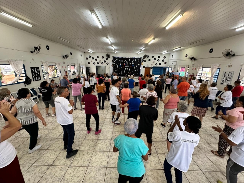 Hortolândia celebra o Mês da Atividade Física com dança para idosos