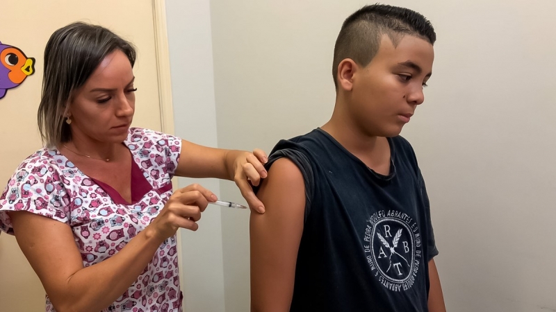 Início do programa de vacinação contra a Dengue em Hortolândia - Uma análise do primeiro dia