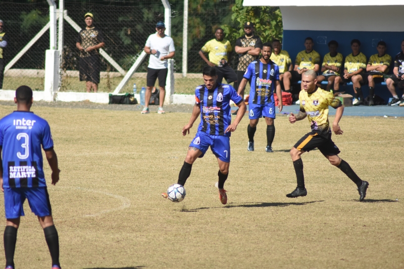 Rodada de Futebol Amador em Hortolândia Altera a Posição das Equipes nas Tabelas de Classificação