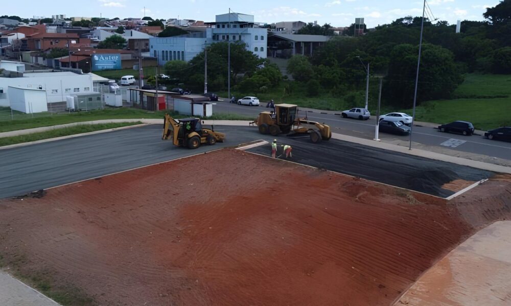 Obras do Parque Socioambiental do Jardim Amanda Um Futuro Sustent vel Est Chegando
