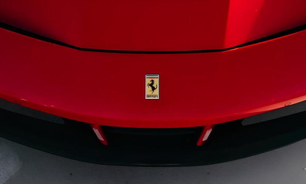 Os 10 Carros Mais R pidos do Mundo em 2025 Velocidade Tecnologia e Luxo ao Seu Alcance