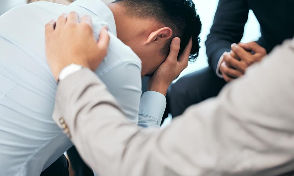 A Epidemia Silenciosa Por Que a Sa de Mental Est Derrubando Trabalhadores Brasileiros E Como Empresas Podem Reverter Isso