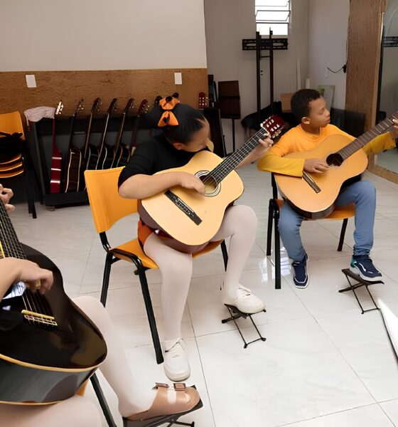 Cubatão Sinfonia: Transformando Vidas com Música e Dança na Baixada Santista e Região 13 Cubat o Sinfonia Transformando Vidas com M sica e Dan a na Baixada Santista e Regi o