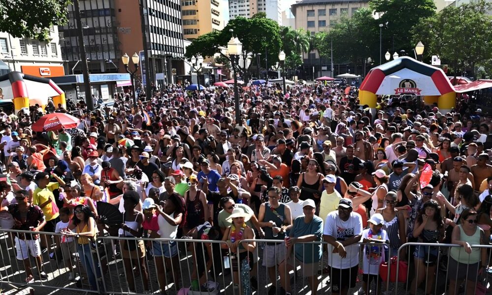 Foli es t m seis blocos de rua para se divertir em Campinas nesta 3 feira