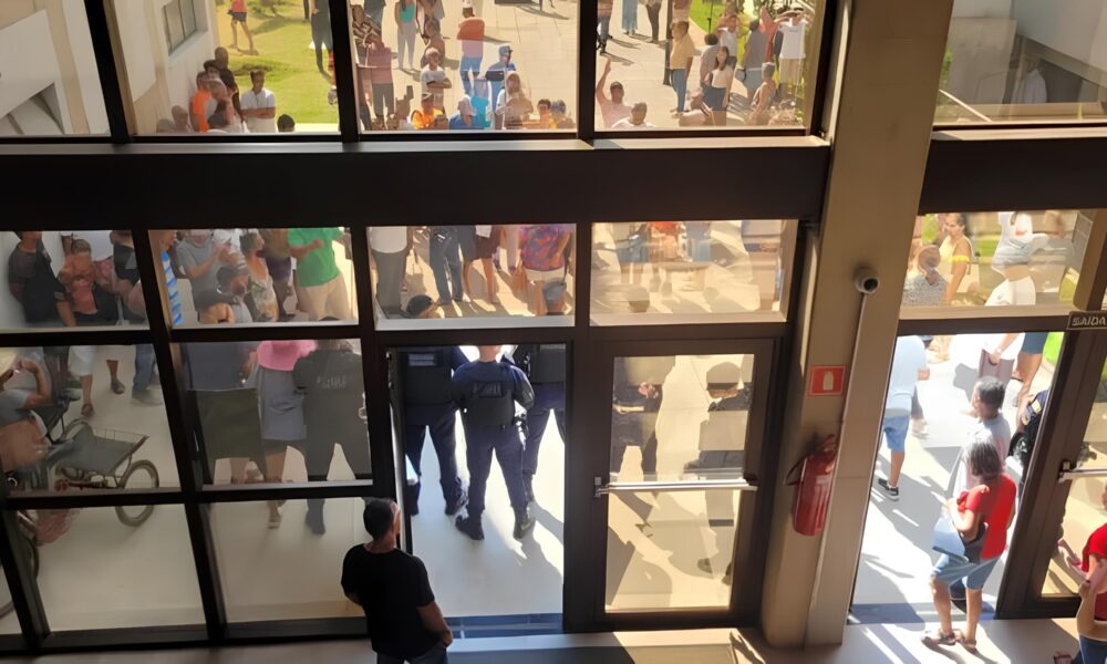 LTIMAS NOT CIAS CAMPINAS E REGI O Moradores Protestam Contra IPTU 2025 em Hortol ndia