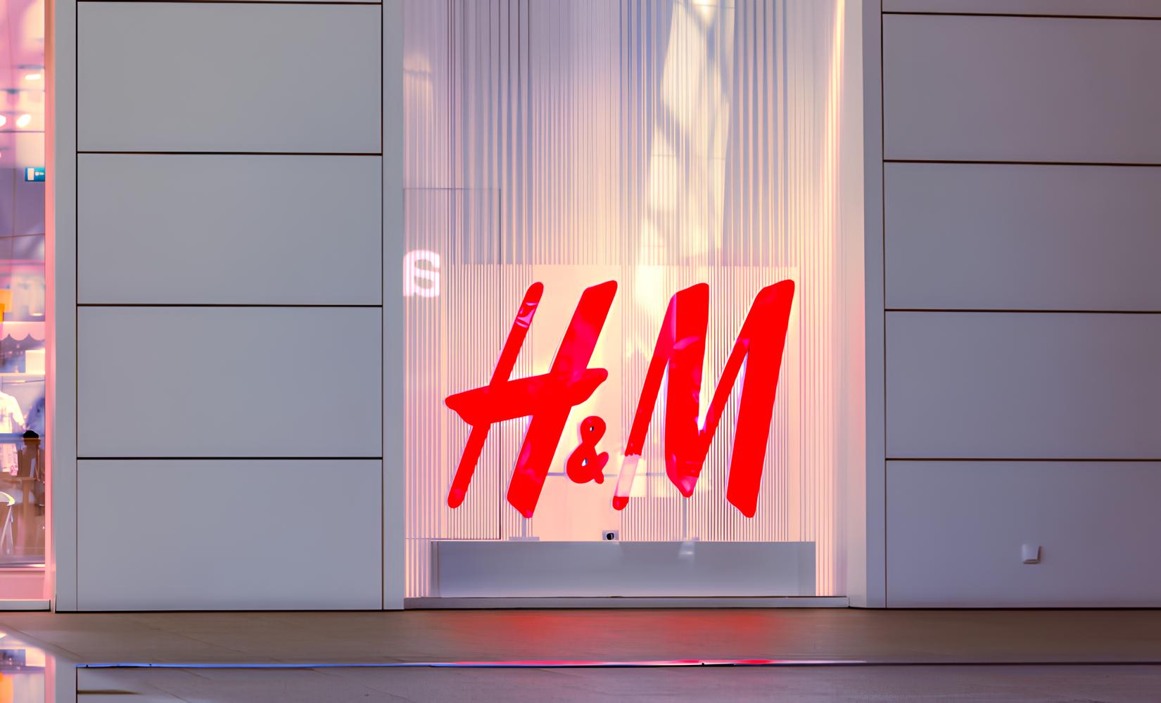 A Chegada da Moda Sueca: Como a H&M Está Transformando o Varejo Brasileiro em 2025 12 A Chegada da Moda Sueca Como a H M Est Transformando o Varejo Brasileiro em 2025