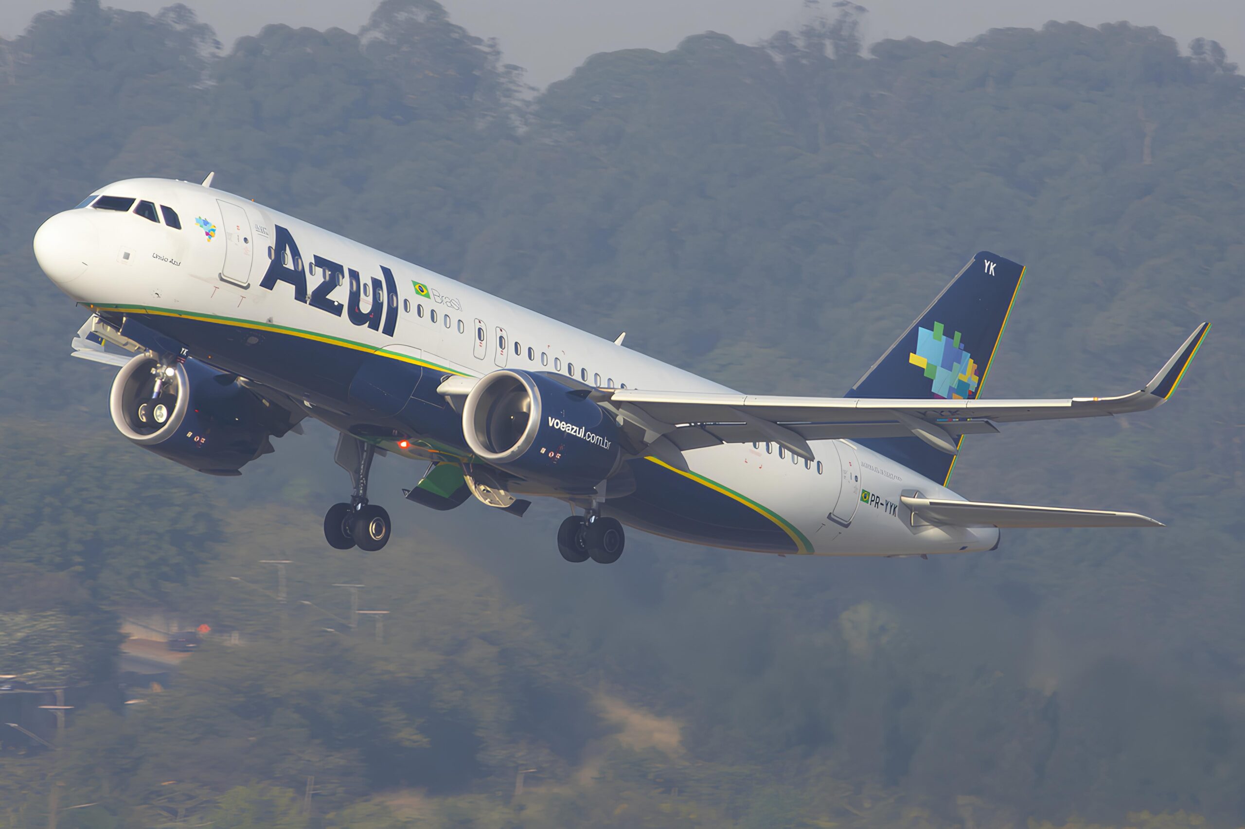 Azul Linhas Aéreas Decola com 85 Vagas de Emprego no Interior Paulista: Sua Chance Está no Ar 12 Azul Linhas A reas Decola com 85 Vagas de Emprego no Interior Paulista Sua Chance Est no Ar scaled