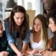 Do Sonho ao Primeiro Emprego As 25 Empresas Mais Cobi adas por Jovens Aprendizes no Brasil
