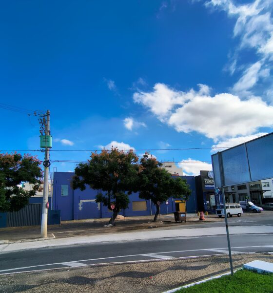 Farmácia Central de Valinhos: O Fim de Uma Era ou o Começo de Um Novo Capítulo? 13 Farm cia Central de Valinhos O Fim de Uma Era ou o Come o de Um Novo Cap tulo