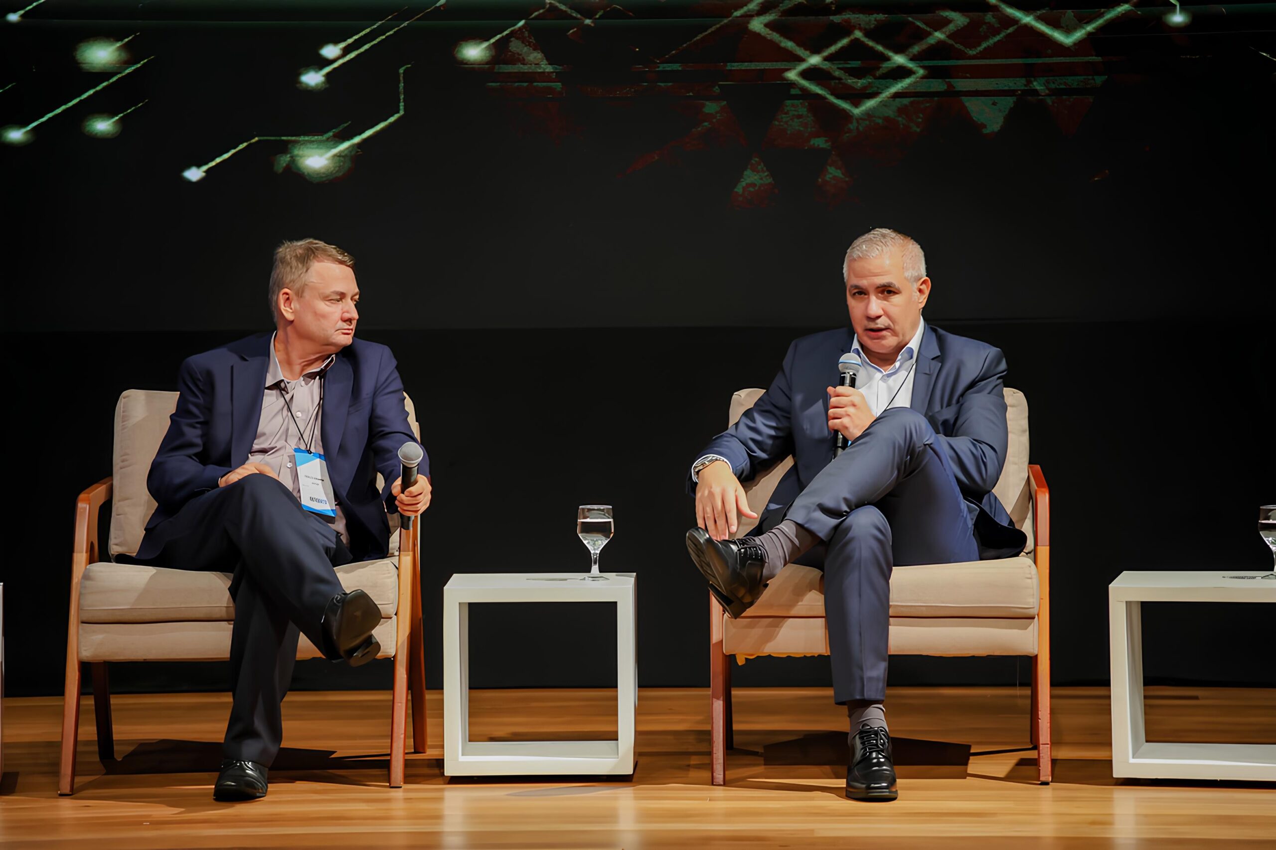 Guerra Tarifária Global: Como a Indústria Automotiva Está Redefinindo Estratégias em Tempos de Crise 12 Guerra Tarif ria Global Como a Ind stria Automotiva Est Redefinindo Estrat gias em Tempos de Crise scaled