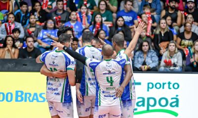 Joinville V lei Conquista Vit ria pica e Est a Um Passo das Semifinais da Superliga O Que Isso Significa Para o Esporte na Regi o