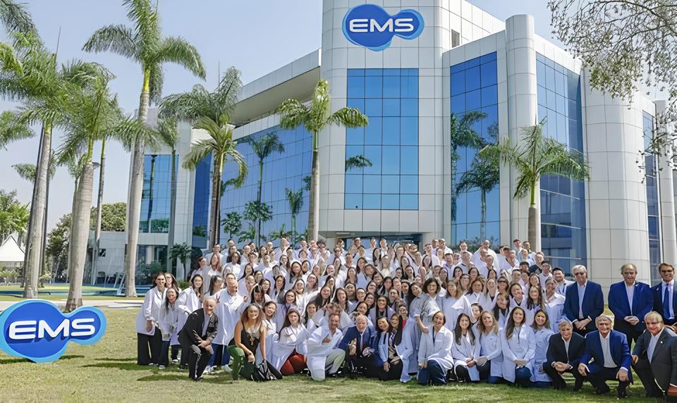O Futuro da Sa de Est Aqui Por Dentro da Oportunidade de Trabalhar na EMS a L der Farmac utica do Brasil