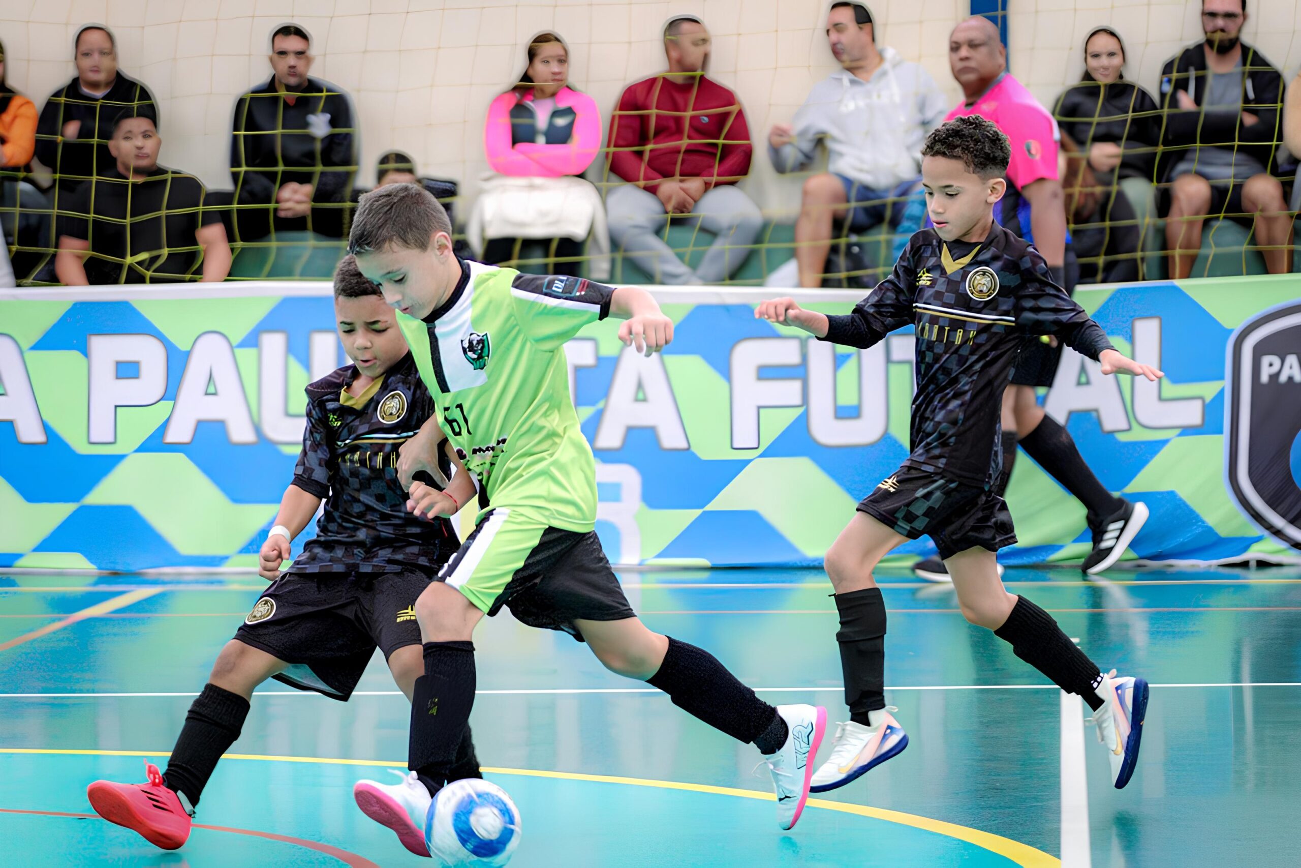 Quando o Futuro Entra em Quadra: A Fascinante Jornada das Categorias de Base na Copa da LPF Kids 12 Quando o Futuro Entra em Quadra A Fascinante Jornada das Categorias de Base na Copa da LPF Kids scaled