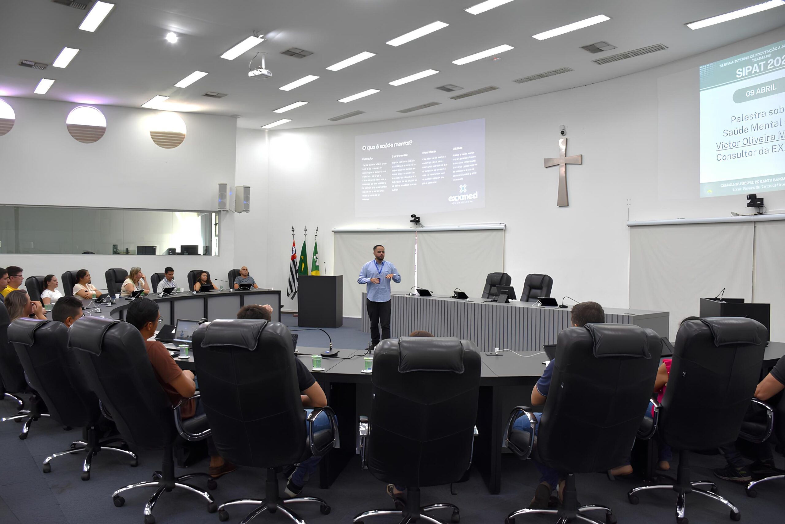 Saúde Mental no Trabalho: A Palestra que Está Transformando a Câmara de Santa Bárbara d'Oeste em um Exemplo Nacional 12 Sa de Mental no Trabalho A Palestra que Est Transformando a C mara de Santa B rbara d Oeste em um Exemplo Nacional scaled