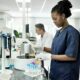 A Oportunidade que Est Transformando Carreiras Analista de Controle de Qualidade J nior em Microbiologia na EMS Ser Voc o Pr ximo