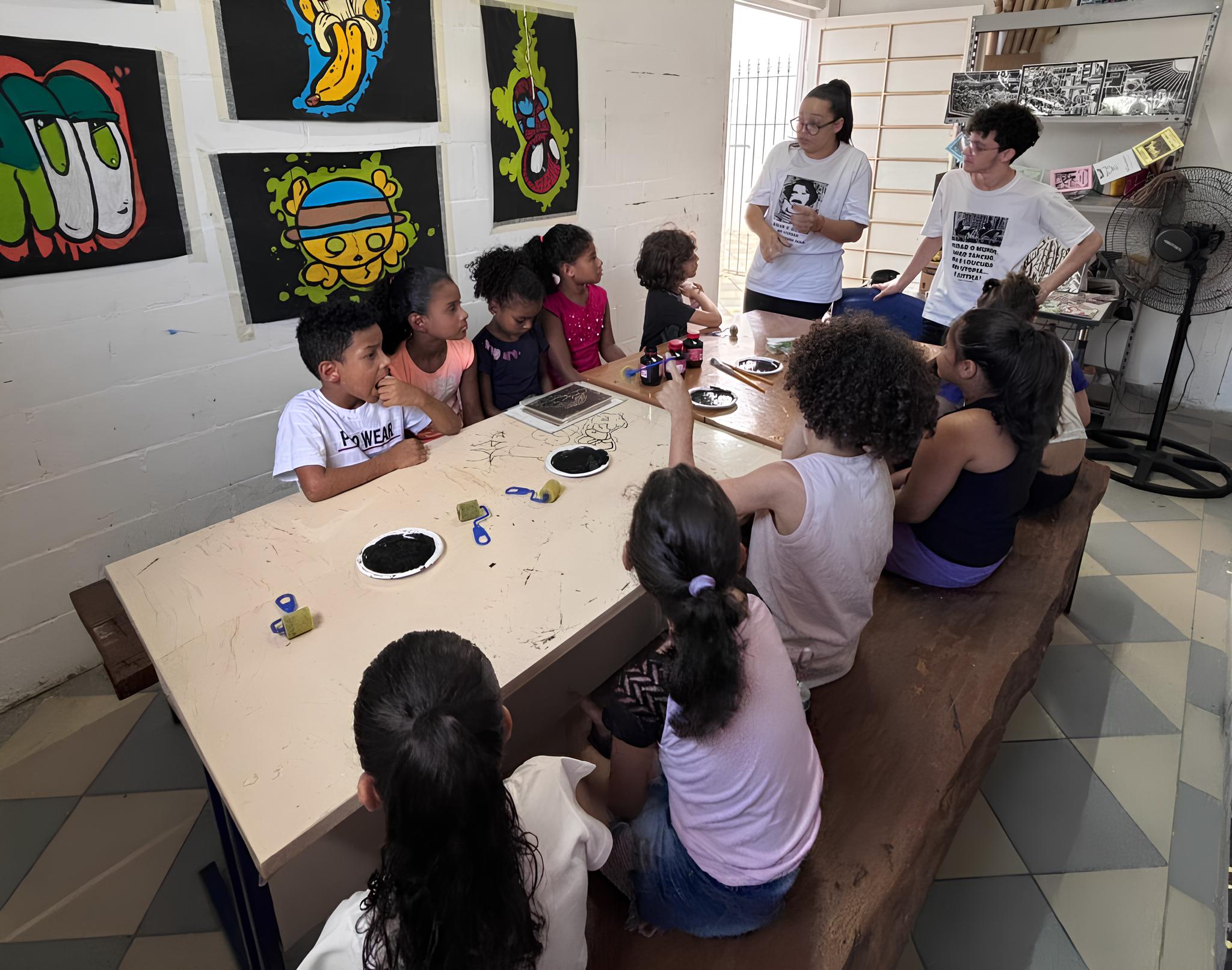 Abelhas no Palco: Como Uma Peça Teatral Está Transformando a Educação Sobre Sustentabilidade em Hortolândia 12 Abelhas no Palco Como Uma Pe a Teatral Est Transformando a Educa o Sobre Sustentabilidade em Hortol ndia