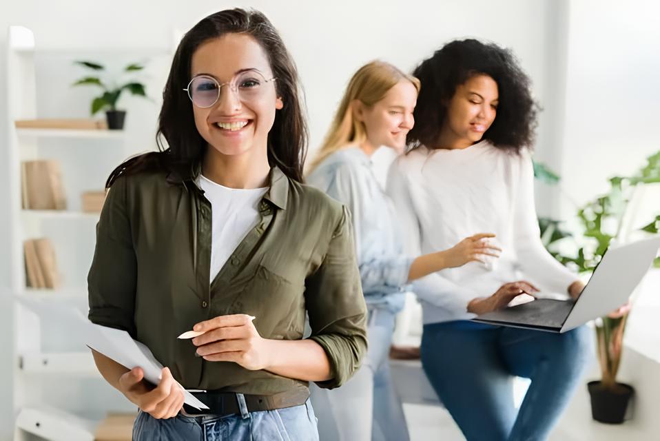 Como Hortolândia Está Redefinindo o Futuro do Trabalho: Mulheres e Jovens no Centro da Transformação Econômica 12 Como Hortol ndia Est Redefinindo o Futuro do Trabalho Mulheres e Jovens no Centro da Transforma o Econ mica