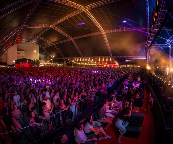 Duas Bandas, Um Palco: Ponto de Equilíbrio e Tihuana Celebram 25 Anos em Show Épico na Multi Arena 13 Duas Bandas Um Palco Ponto de Equil brio e Tihuana Celebram 25 Anos em Show pico na Multi Arena
