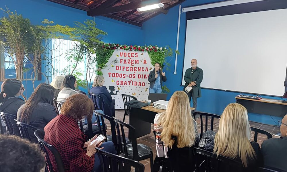 Hortol ndia Contra as Chamas Uma Campanha Inovadora que Une F Comunidade e Meio Ambiente no Combate s Queimadas