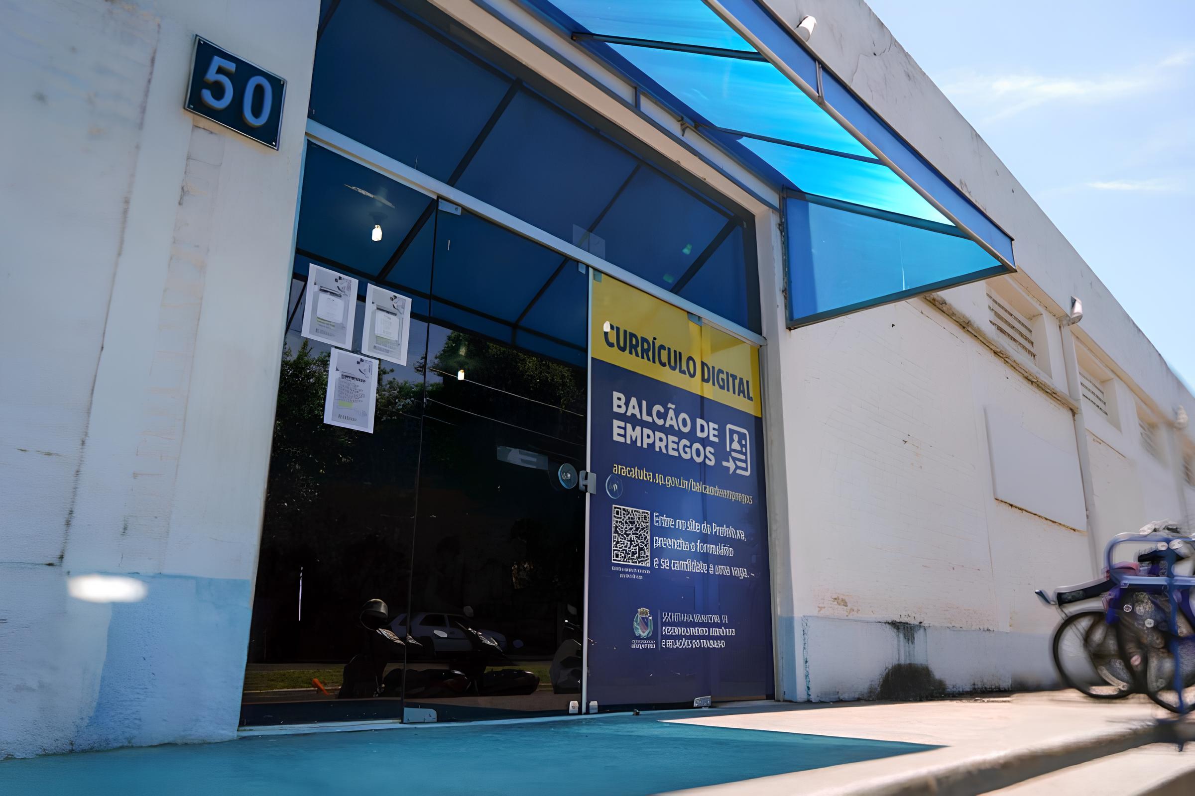 O Dia em que Araçatuba Abriu as Portas para o Futuro: O Mutirão de Empregos de 2025 12 O Dia em que Ara atuba Abriu as Portas para o Futuro O Mutir o de Empregos de 2025