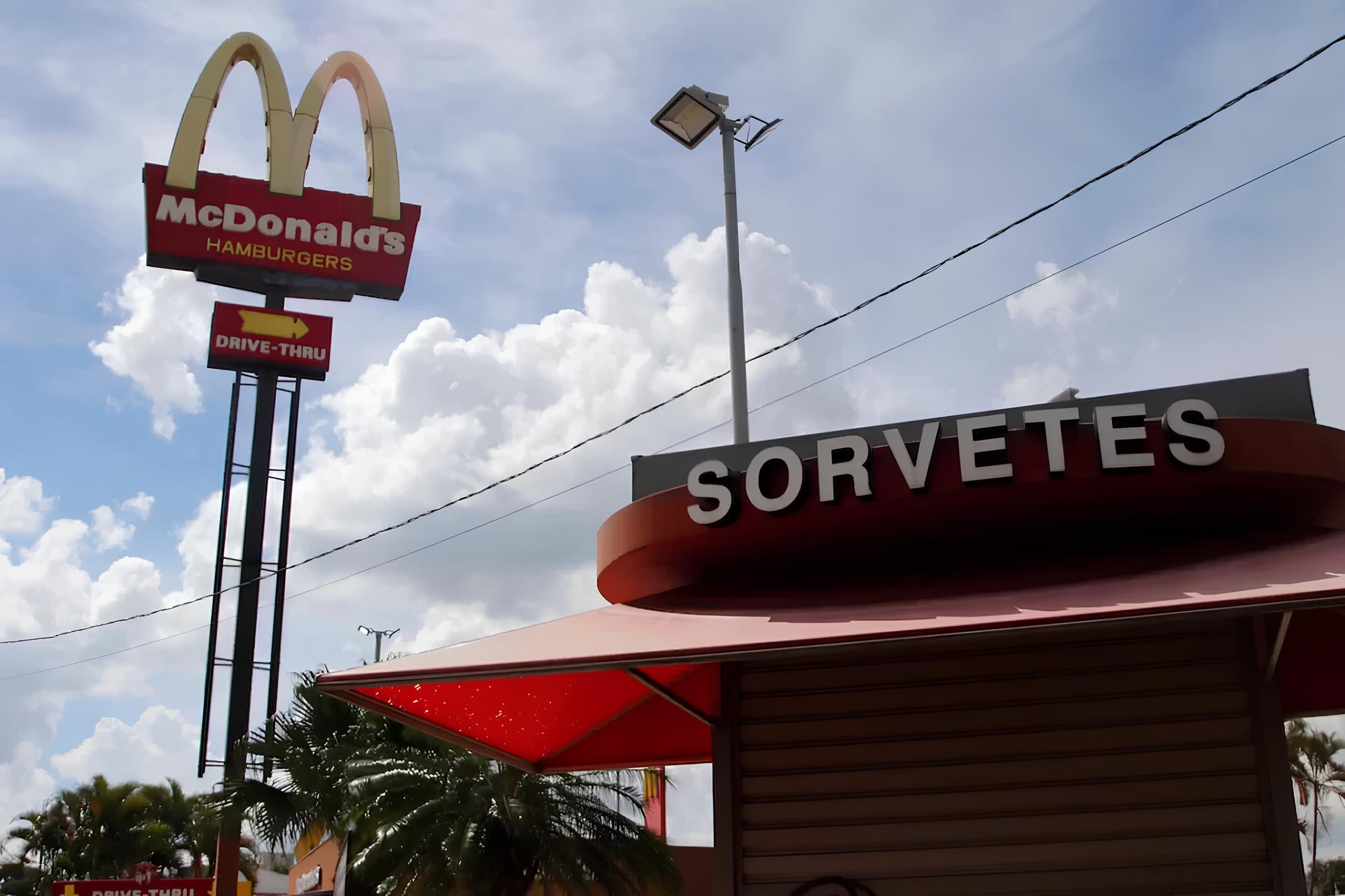 Oportunidade de Ouro: McDonald’s Abre 100 Vagas em Campinas e Valinhos – Como Garantir a Sua? 13 Oportunidade de Ouro McDonald s Abre 100 Vagas em Campinas e Valinhos Como Garantir a Sua