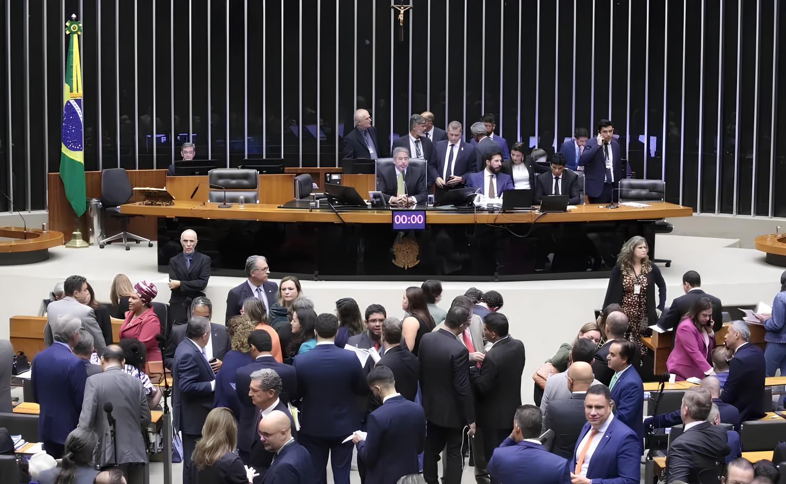 Quem Será Afetado Pelo Fim da Escala 6x1? Descubra os Impactos na Vida de Milhões de Trabalhadores Brasileiros 12
