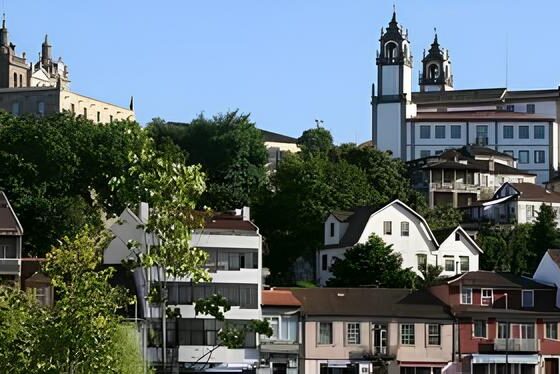 Como Conquistar um Lugar no Mercado Jurídico com Vagas na Viseu Advogados: A Jornada de um Advogado Júnior em Contencioso Cível Bancário 13 Como Conquistar um Lugar no Mercado Jur dico com Vagas na Viseu Advogados A Jornada de um Advogado J nior em Contencioso C vel Banc rio