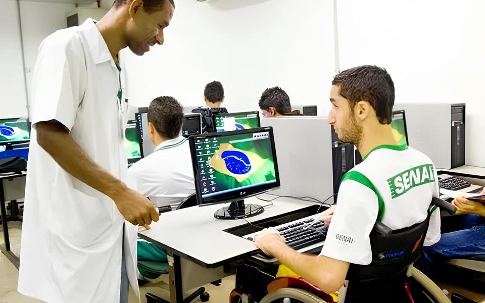 Como o Programa de Est gio Inclusivo da IBM Est Mudando a Narrativa para Pessoas com Defici ncia em Indaiatuba e Al m
