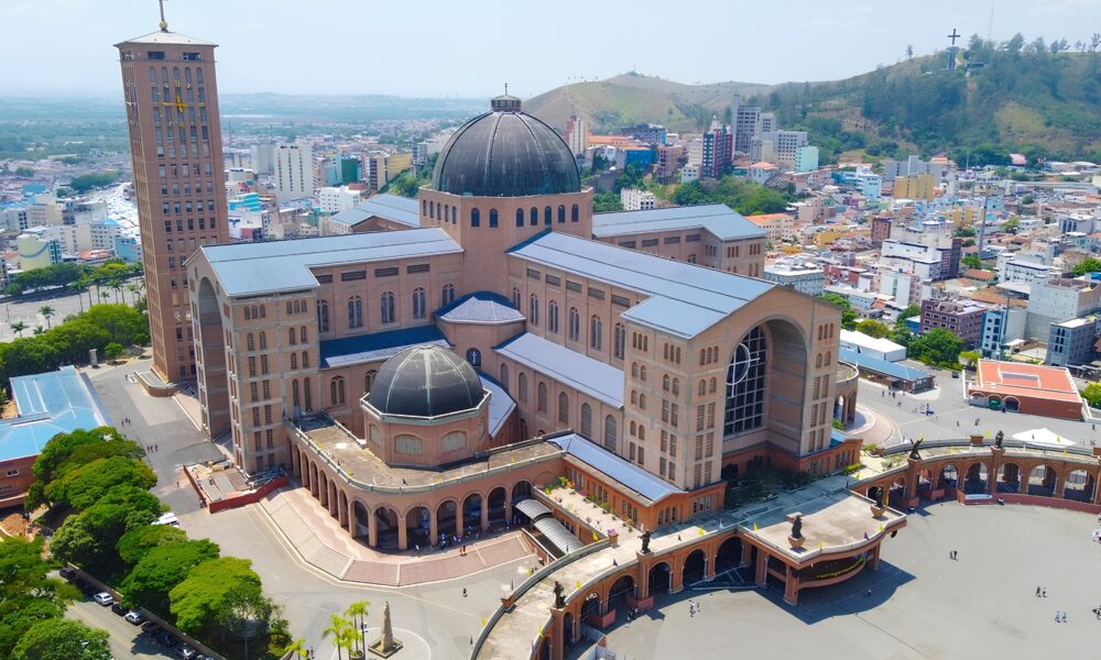 Descubra o Passeio Espiritual que Vai Mudar Sua Vida Aparecida e Guaratinguet em Setembro