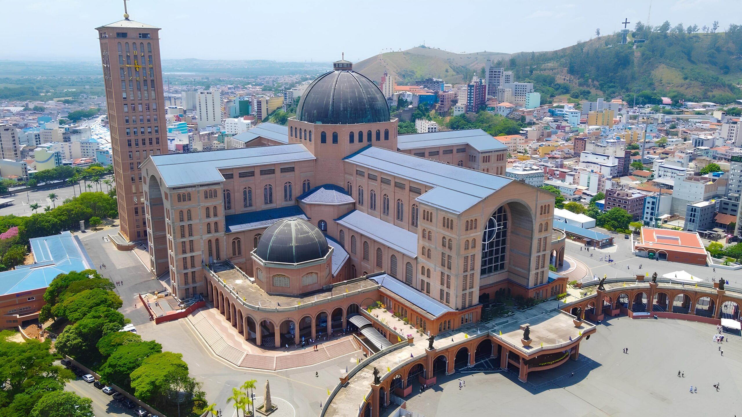 Descubra o Passeio Espiritual que Vai Mudar Sua Vida: Aparecida e Guaratinguetá em Setembro 12 Descubra o Passeio Espiritual que Vai Mudar Sua Vida Aparecida e Guaratinguet em Setembro scaled