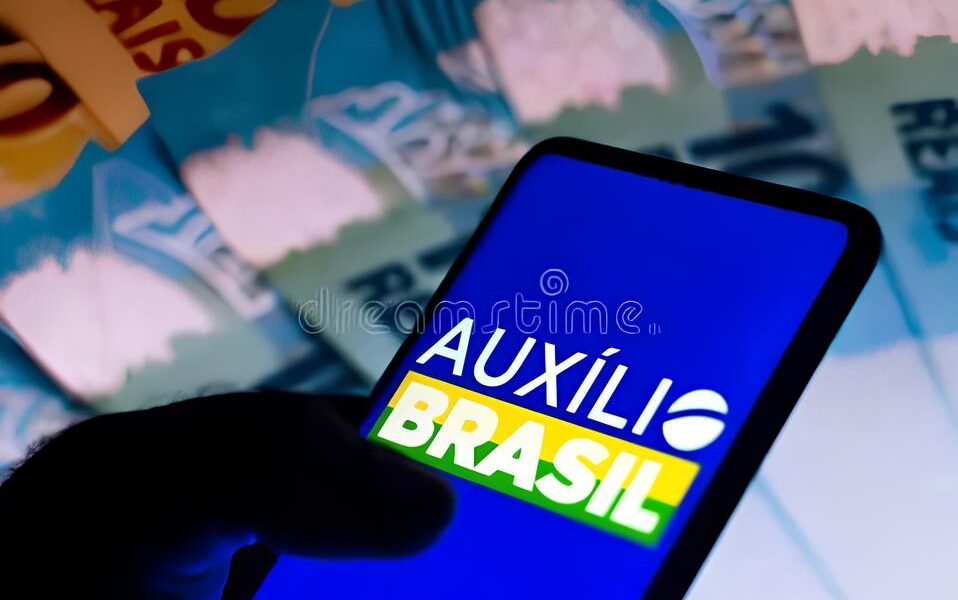 O Futuro do Mercado de Trabalho no Brasil Como o LinkedIn Est Revolucionando a Jornada dos Analistas