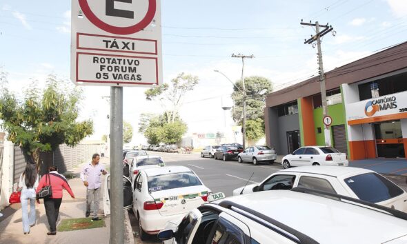 Prefeitura de Goi nia Revoluciona Sistema de T xis Novas Vagas Rotativas Prometem Igualdade e Oportunidade