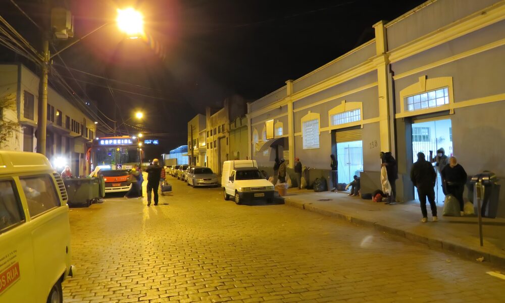 Quando o Frio Chega Porta Como Campinas Responde ao Grito da Popula o em Situa o de Rua