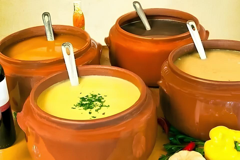 Bertioga Aquece Corações e Pratos: Como Uma Noite de Caldos Está Transformando a Solidariedade na Baixada Santista 12