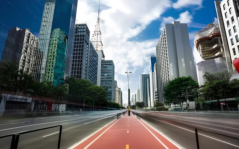 Como o Prov o Paulista 2025 Est Abrindo Portas para Alunos da EJA e Redefinindo o Futuro do Ensino Superior no Brasil