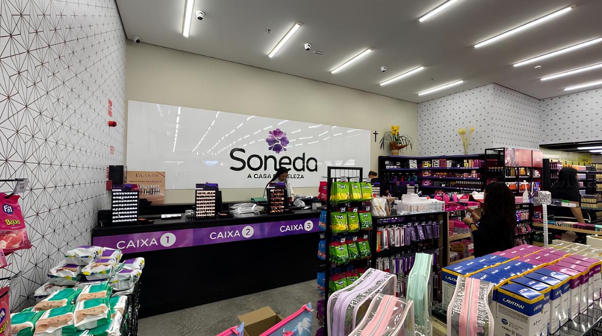 De Outlet Premium a Praia Grande: A História de Como Uma Rede de Beleza Conquistou 50 Lojas e Virou Referência no Varejo Brasileiro 8 De Outlet Premium a Praia Grande A Hist ria de Como Uma Rede de Beleza Conquistou 50 Lojas e Virou Refer ncia no Varejo Brasileiro