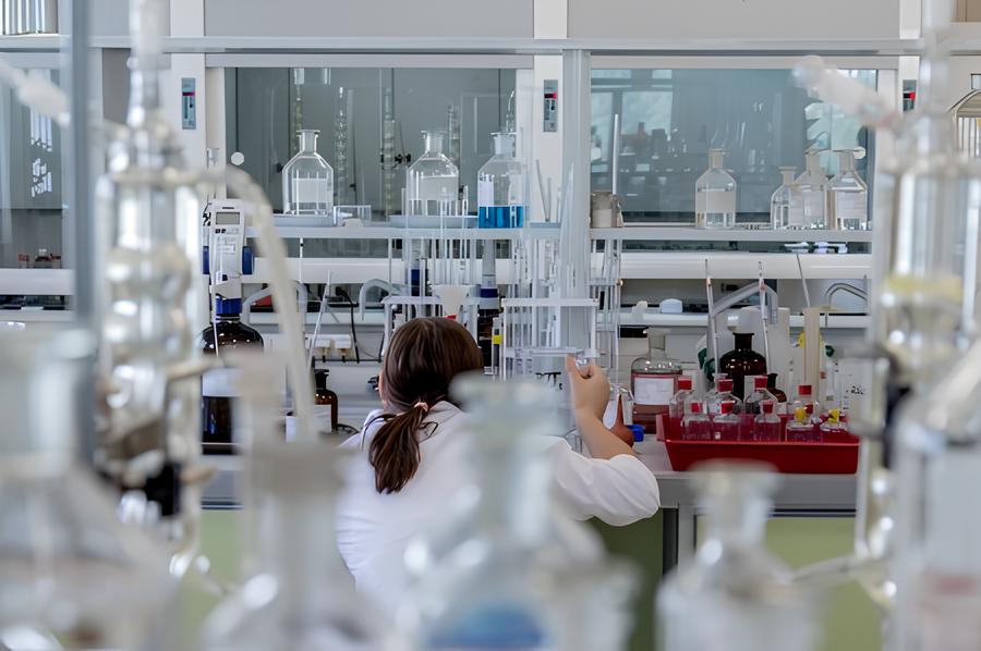Descubra Como a Síntese Orgânica Está Transformando o Futuro da Química: Mestrado e Pós-Doutorado com Bolsas FAPESP Abrem Portas para Inovação 12 Descubra Como a S ntese Org nica Est Transformando o Futuro da Qu mica Mestrado e P s Doutorado com Bolsas FAPESP Abrem Portas para Inova o