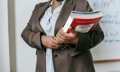 Descubra Como o Programa de Trainee do Grupo NC Pode Ser Sua Passagem para uma Carreira Internacional