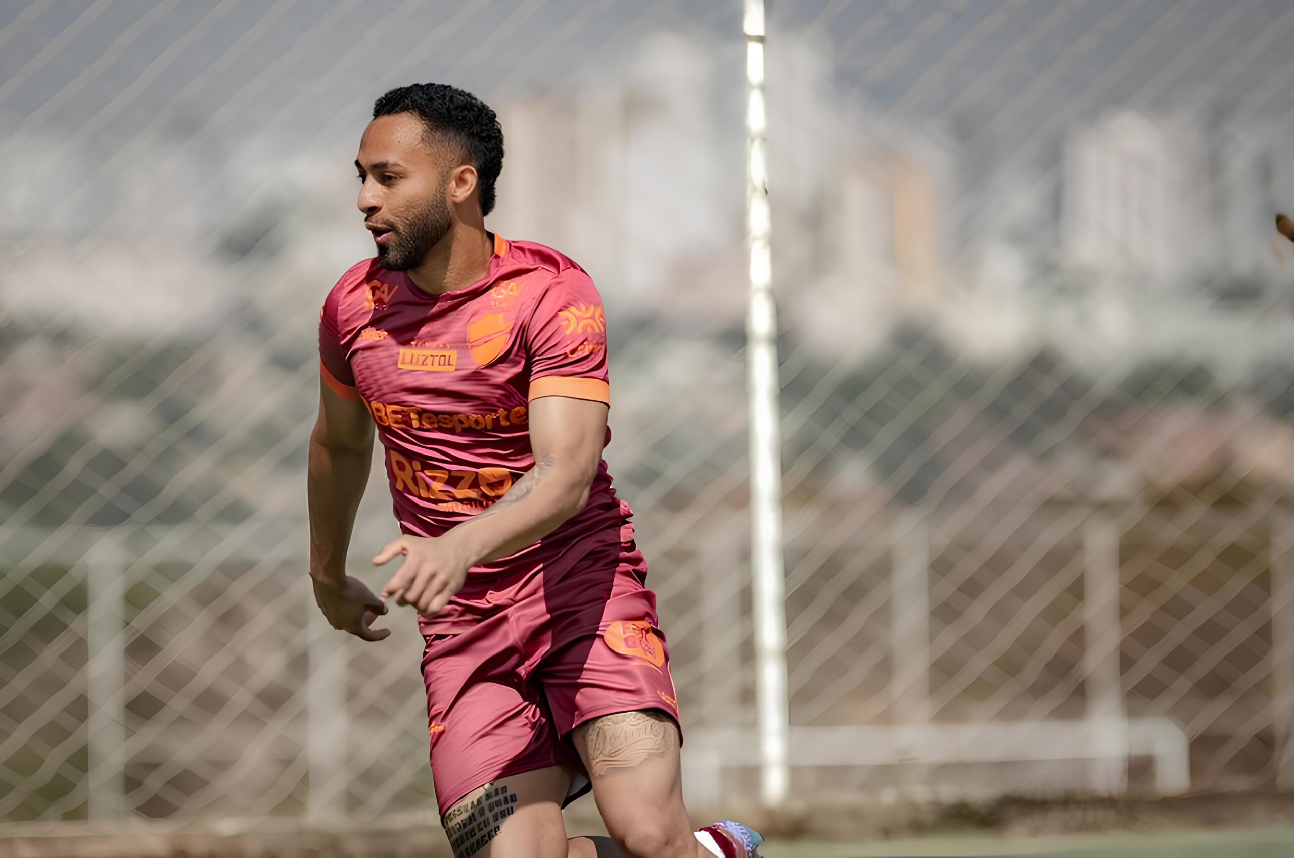 Gabriel Silva Chega ao Guarani: O Atacante Que Pode Mudar o Jogo na Série C 12 Gabriel Silva Chega ao Guarani O Atacante Que Pode Mudar o Jogo na S rie C scaled