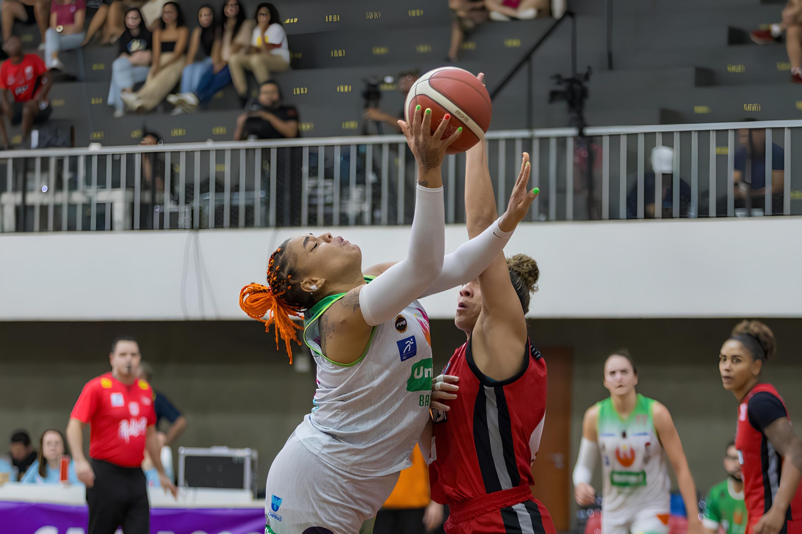 Quando as Bolas Voam e os Sonhos Decolam: Sesi Araraquara Supera Unimed Campinas na LBF em Jogo de Tirar o Fôlego 8 Quando as Bolas Voam e os Sonhos Decolam Sesi Araraquara Supera Unimed Campinas na LBF em Jogo de Tirar o F lego scaled