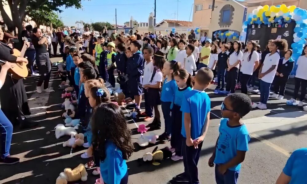 7 de Agosto de 2025 O Dia em que o Passado Voltou a Brilhar nas Vozes do Futuro