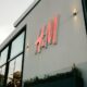 H M Chega ao Brasil O Impacto Real no Mercado de Moda e a Disputa por Espa o no Fast Fashion