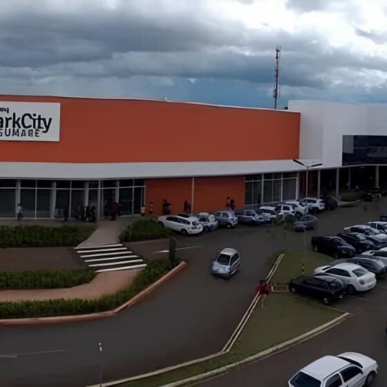 McDia Feliz no Shopping ParkCity Sumar A Magia da Solidariedade em A o