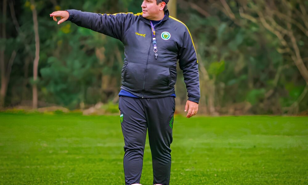 O Duelo das Mem rias Matheus Costa Enfrenta o Passado em Jogo Decisivo na S rie C