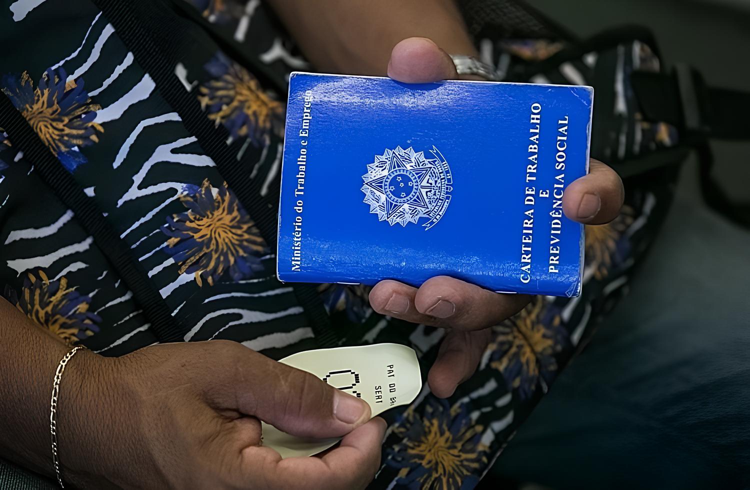 O Fardo Invis vel do Sal rio M nimo Por Que 5 em Cada 10 Brasileiros N o Conseguem Chegar ao Fim do M s