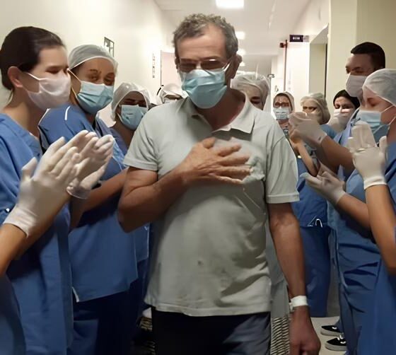 Como Palha os Transformaram o Hospital de Sumar em um Ref gio de Alegria e Esperan a