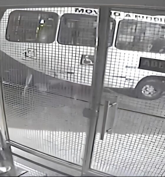 Mal S bito na Dire o O Momento em que um nibus Virou uma Bola de Demoli o em Campinas